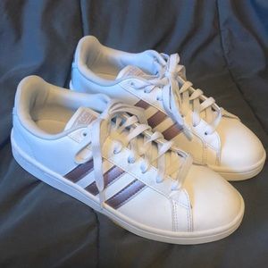 BASICALLY NEW Rose Gold Allstars